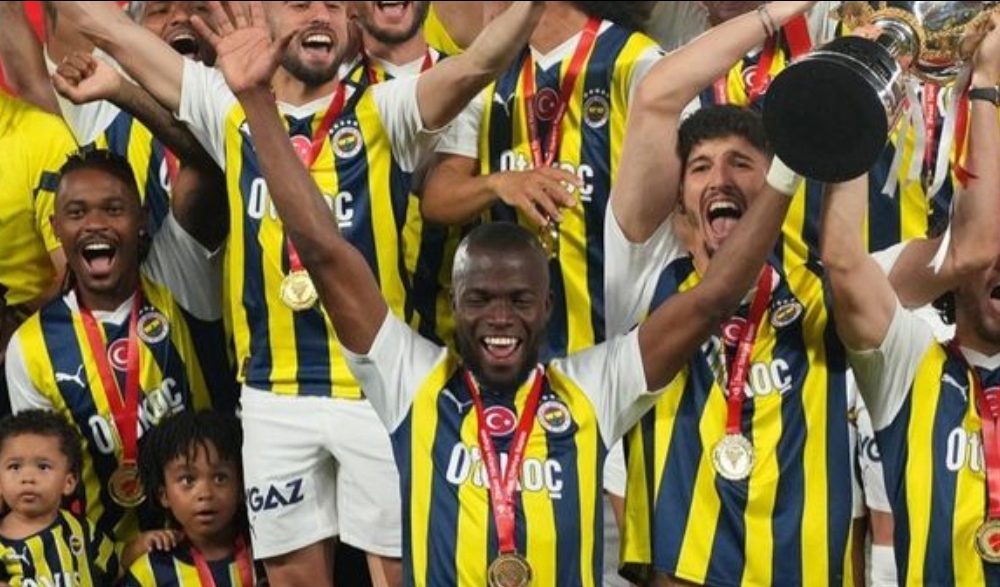 Enner Valencia Se Despidi De Fenerbahce Como Campe N De La Copa