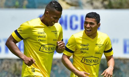 Futbol Ecuador Valencia y Montero