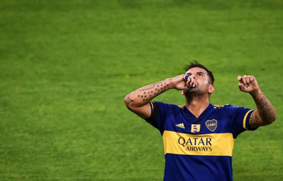 Edwin Cardona marcó el primer gol de Boca Juniors y se lo dedicó a Maradona