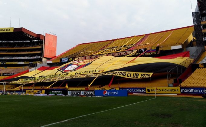 Estadio Bacelona SC - Hinchada