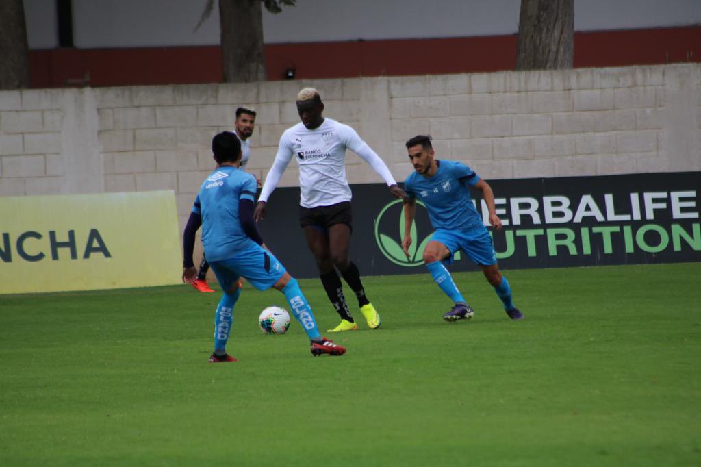 Liga de Quito y Universidad Catolica