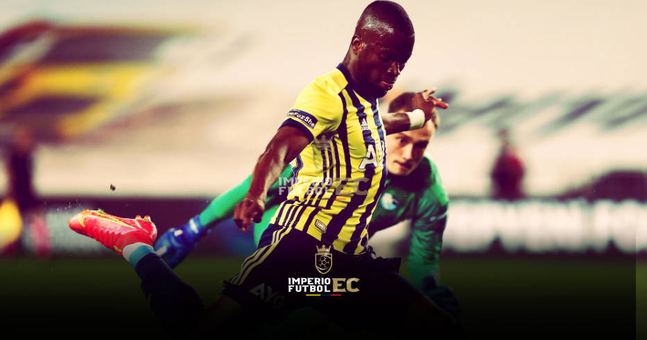 Asistencia y GOL de Énner Valencia para ser la figura de Fenerbahce