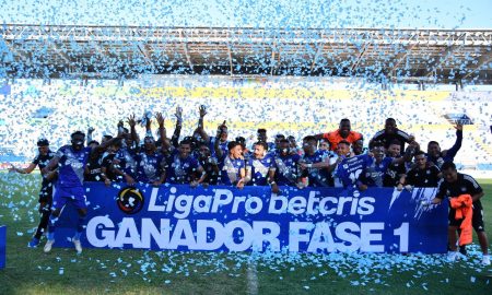 Emelec celebró el ser el primer finalista de la Serie A de la LigaPro