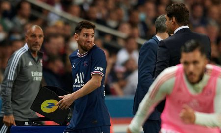 PSG no convence y enojo de Messi tras ser sustituido por Pochettino