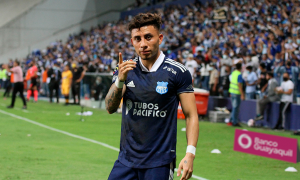 Joao Rojas 8