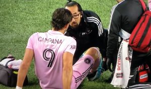 El delantero ecuatoriano Leonardo Campana salió lesionado en la derrota de Inter Miami por la MLS