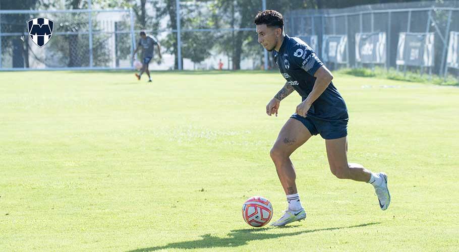 Joao Rojas Rayados