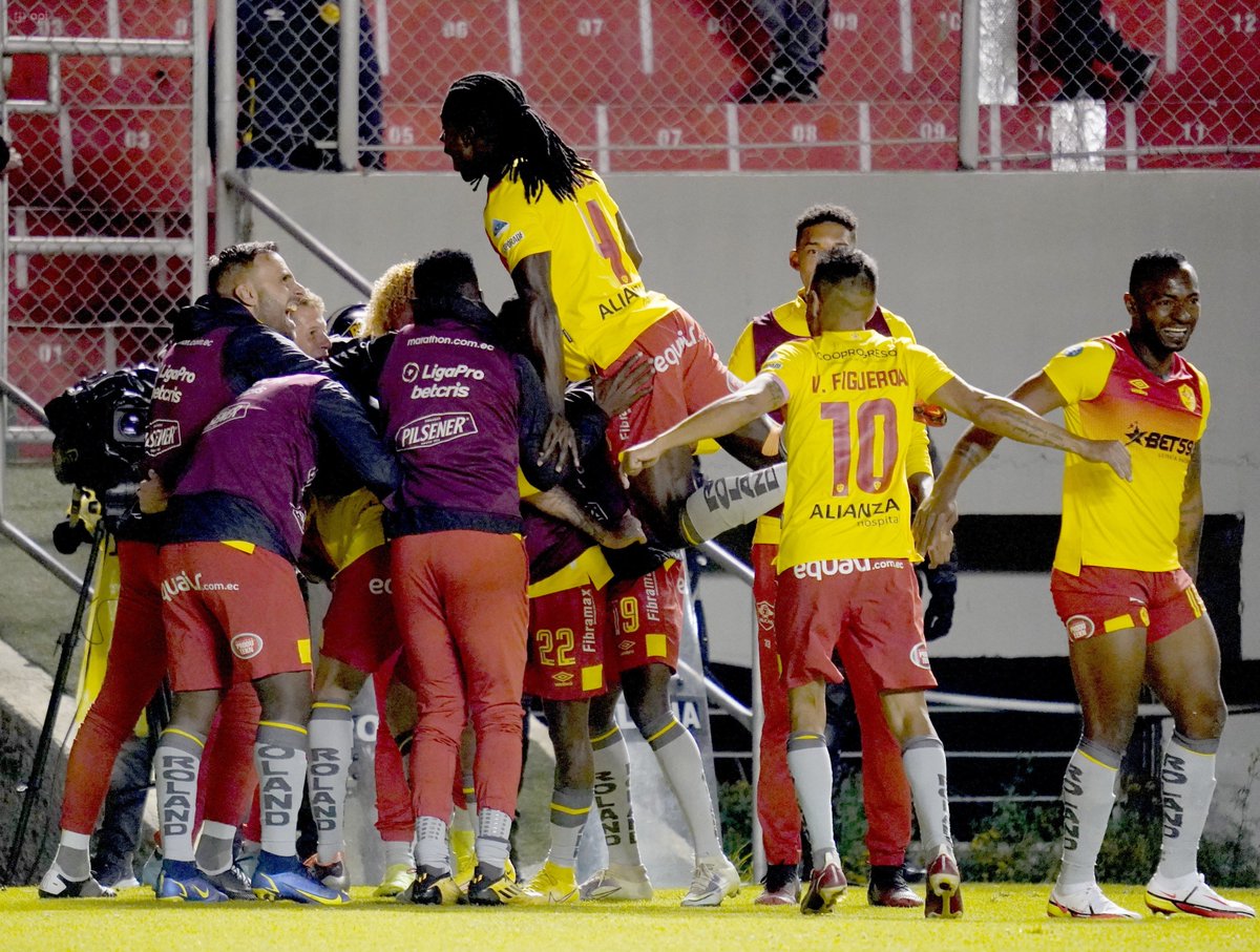 Aucas