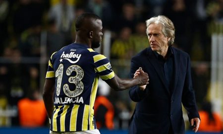 Enner Valencia Jorge Jesus