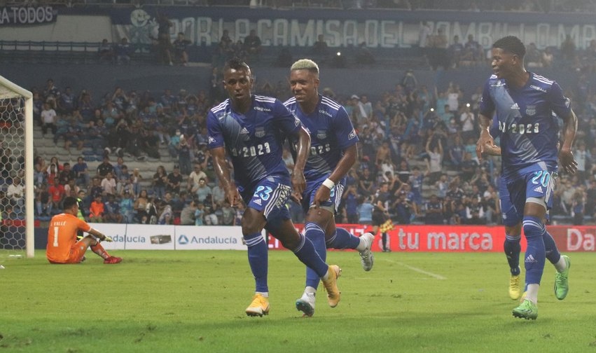 Miller Bolaños Emelec Seleccion Ecuador