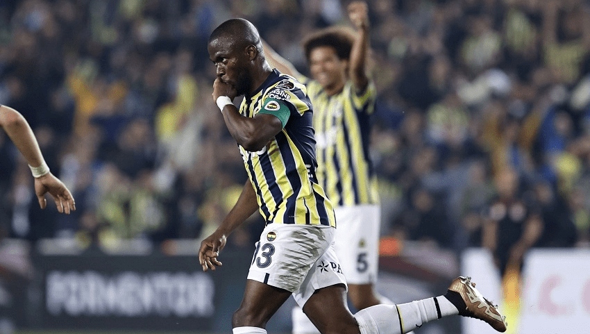 Enner Valencia goleador Fenerbahce