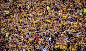 Hinchada Barcelona Clasico del Astillero