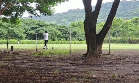 Marcos Caicedo entrena solo Emelec