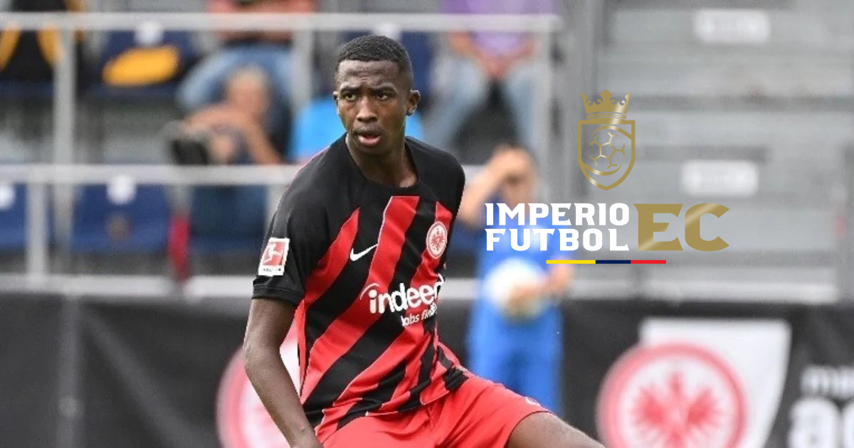 William Pacho Eintracht Frankfurt